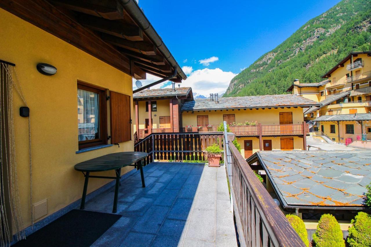 Villetta Periax - Affitti Brevi Italia Champoluc Kültér fotó